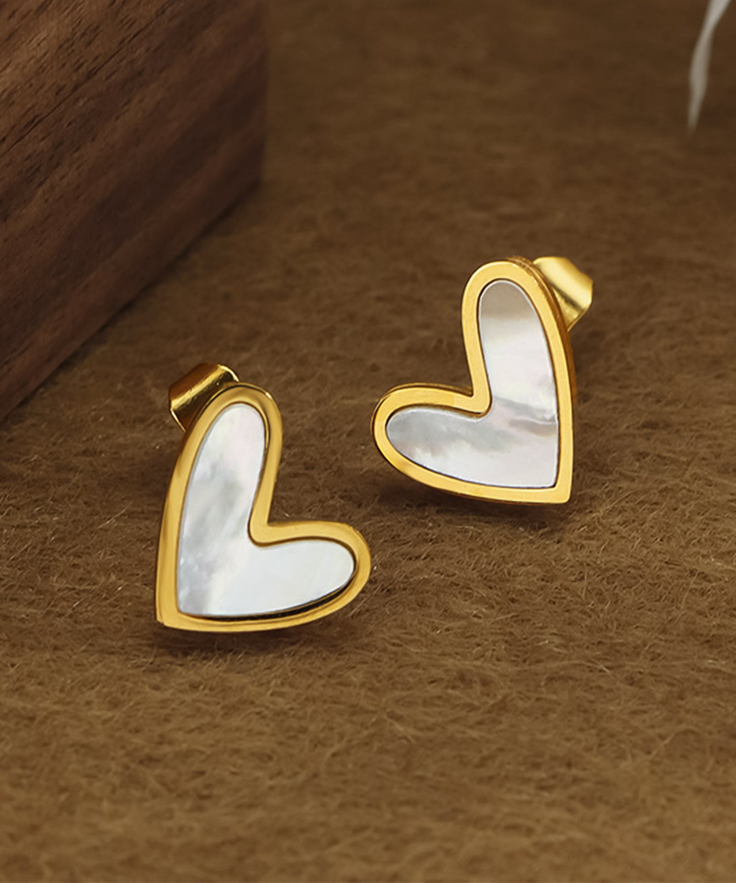 blackdia ocean ハート シェルプレート ピアス